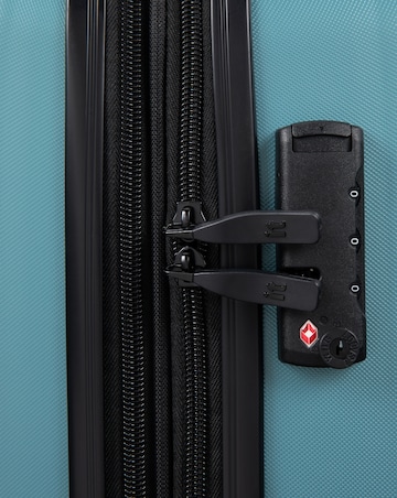 IT Luggage Legion Medium Suitcase