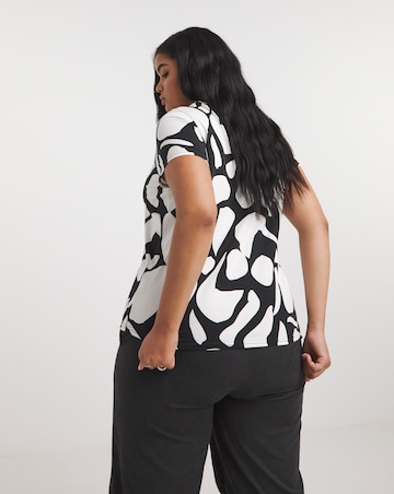 Mono Printed Crew Neck Tee