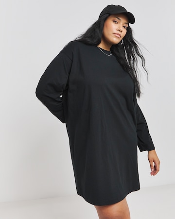 Black T-Shirt Dress