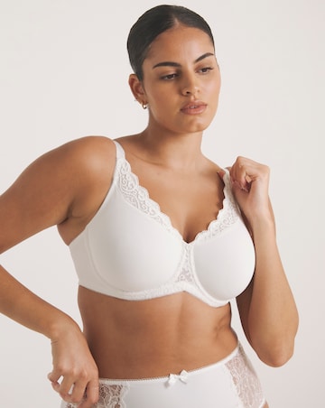 Triumph Amourette Minimiser Wired Bra White