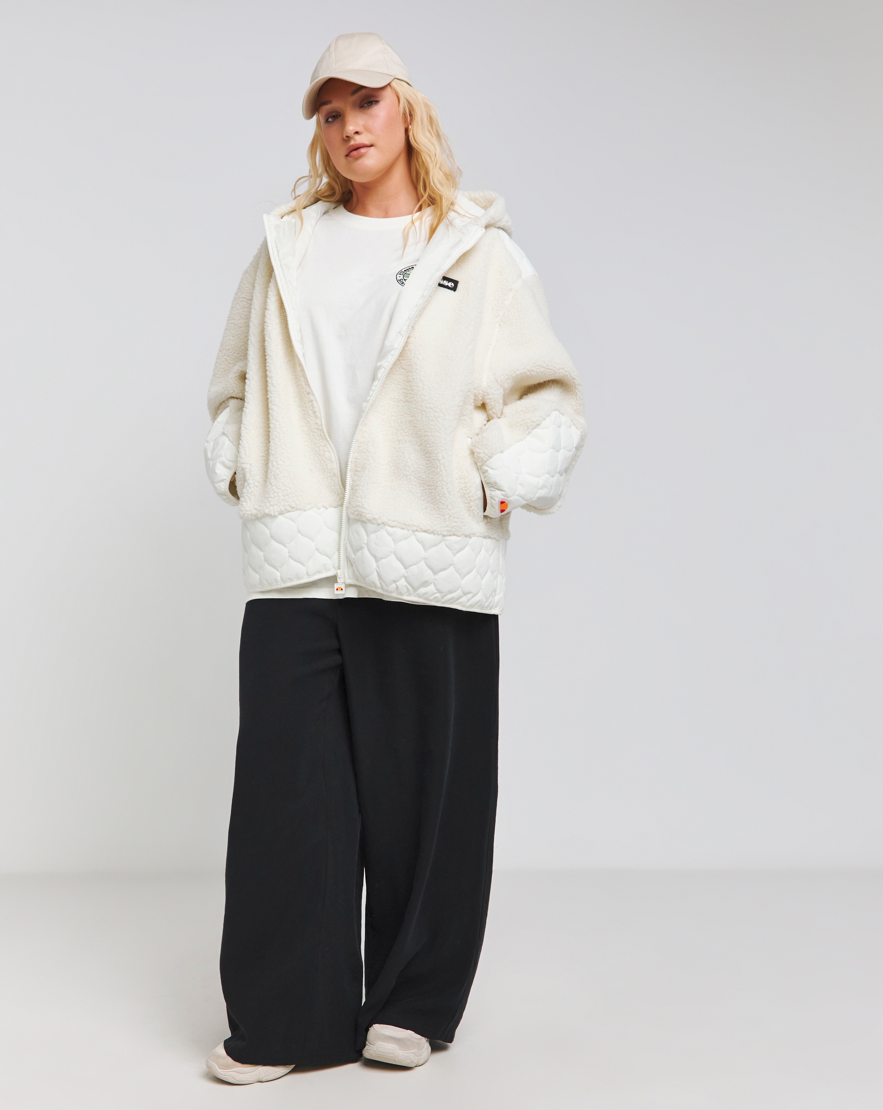 ellesse - ジム用品 楽天市場】SALE セール 30％OFF エレッセ Ellesse 長袖シャツ