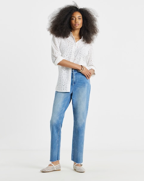 Mid Wash Comfort Stretch Finish Ankle Grazer Jeans