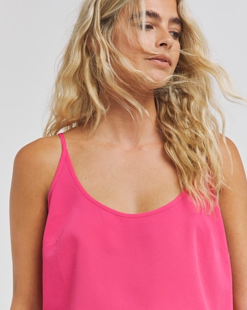 Pink Sleeveless Scoop Neck Cami