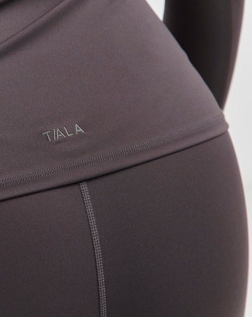 TALA Dayflex Scoop Neck Long Sleeve Top
