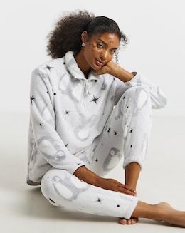 Pretty Secrets Quarter Zip Fleece Twosie Christmas Penguin