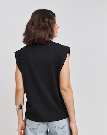 Black Short Sleeve Boxy Tee