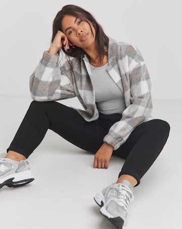 Black Tapered Chino Trouser