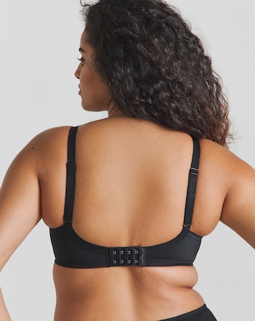 Triumph Amourette Minimiser Wired Bra Black