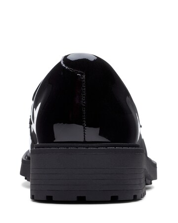 Clarks Orinoco2 Penny Loafer Wide E Fit