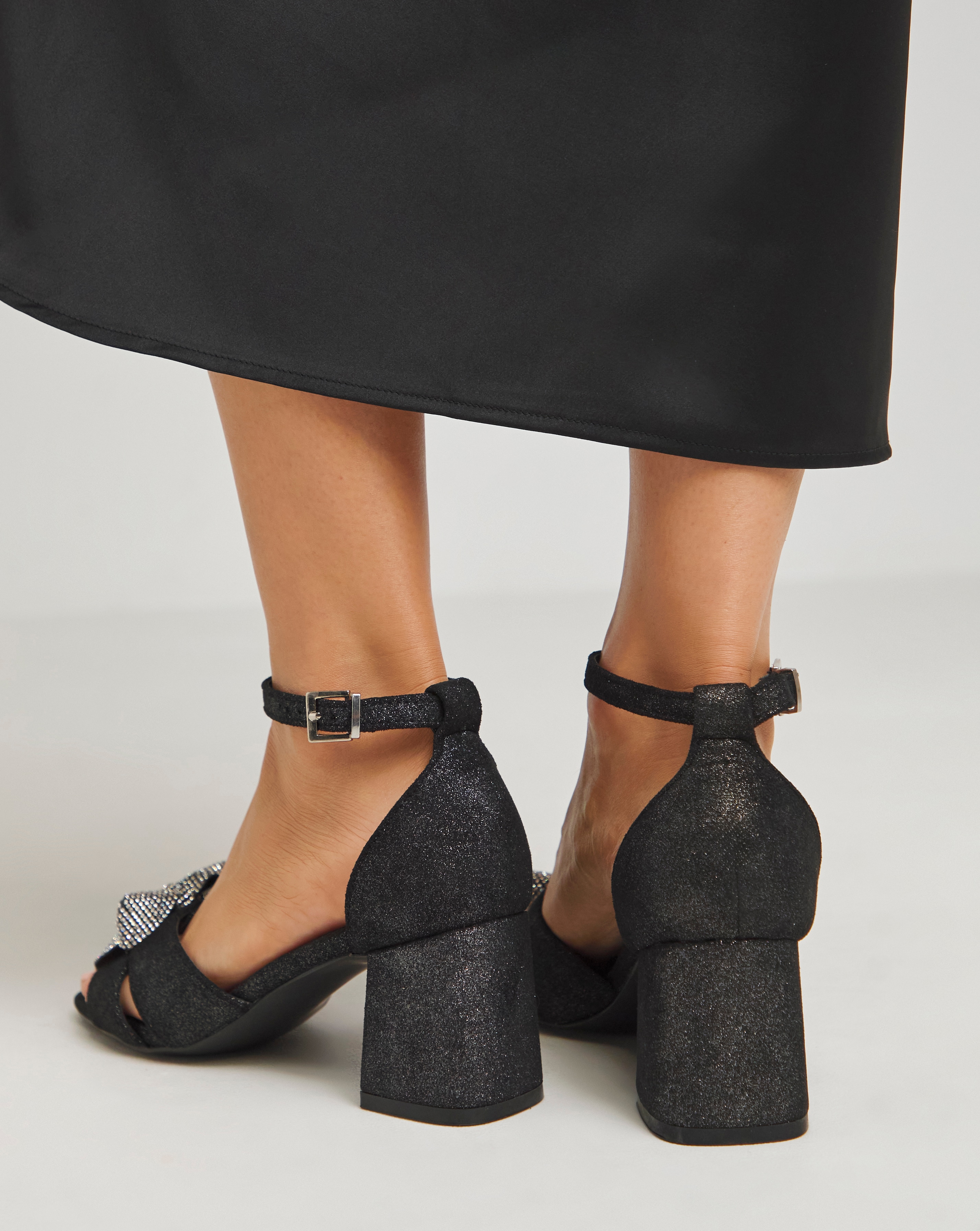 Sandales à Talons Hauts JOIE Poppi - Noir à Franges - Taille 37 (US 6) - Neuf Avec Boîte