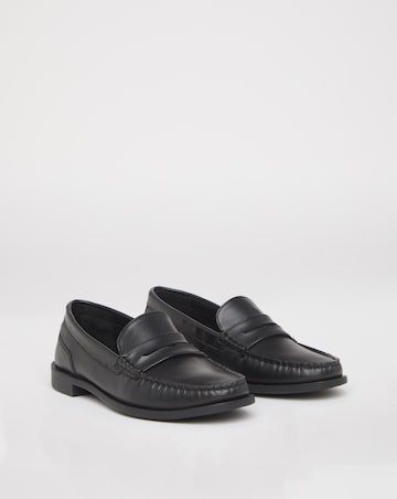 Nala Classic Loafer Wide E Fit