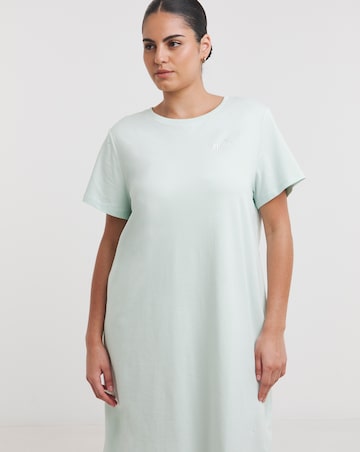 PUMA Essentials No.1 Logo Slim Dress