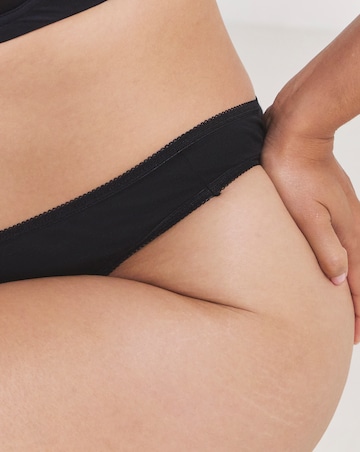 Pretty Secrets (4 Pack) Value Cotton Thongs Black