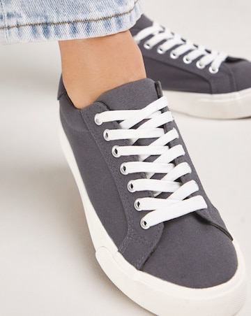 Busselton Lace Up Leisure Pumps Standard D Fit