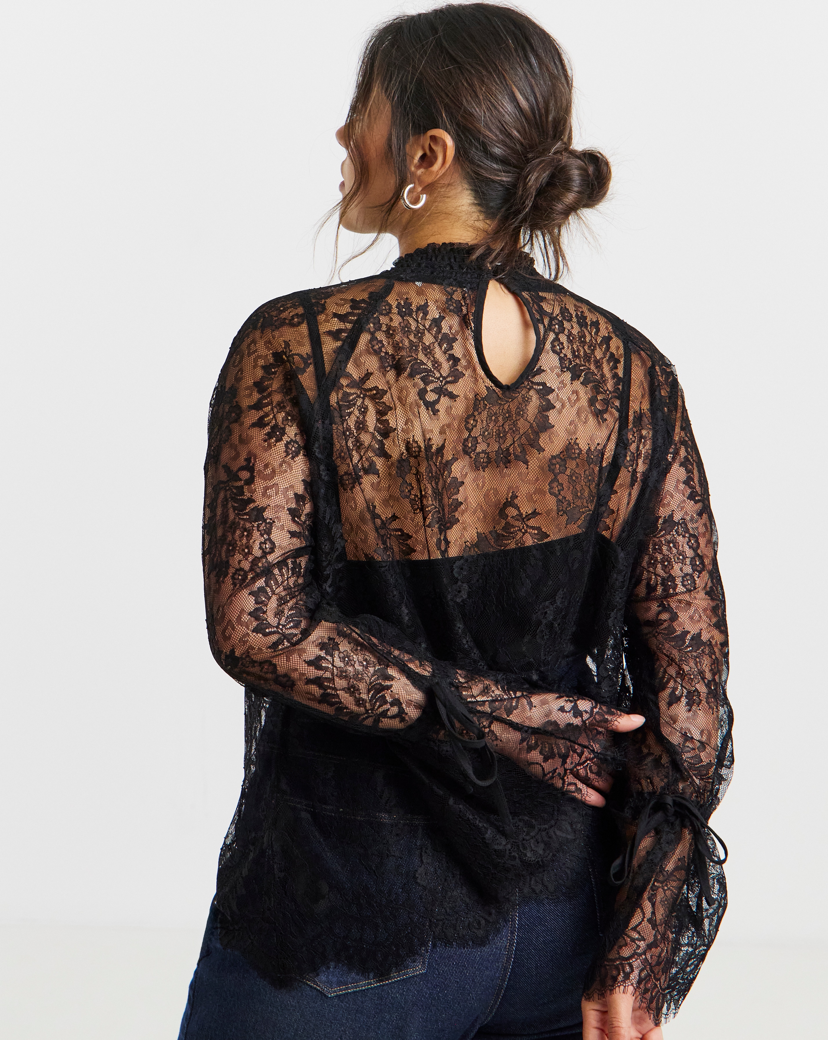 Black Eyelash Lace Top With Sleeve Detail | Simply Be