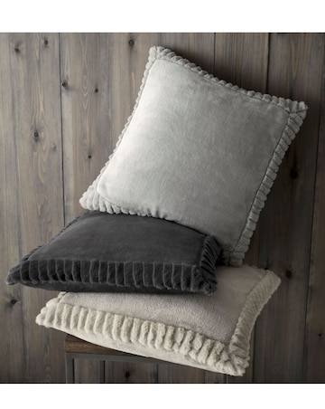 Catherine Lansfield Velvet Faux Fur Cosy Cushion