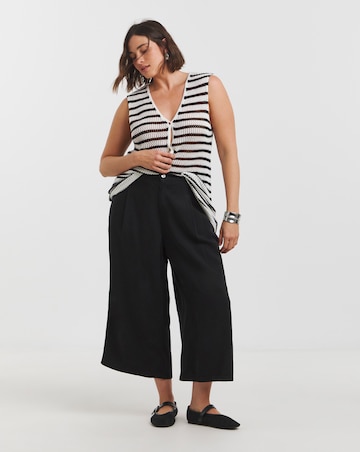 Black Crop Wide Leg Jeans with Tencel TM Lyocell