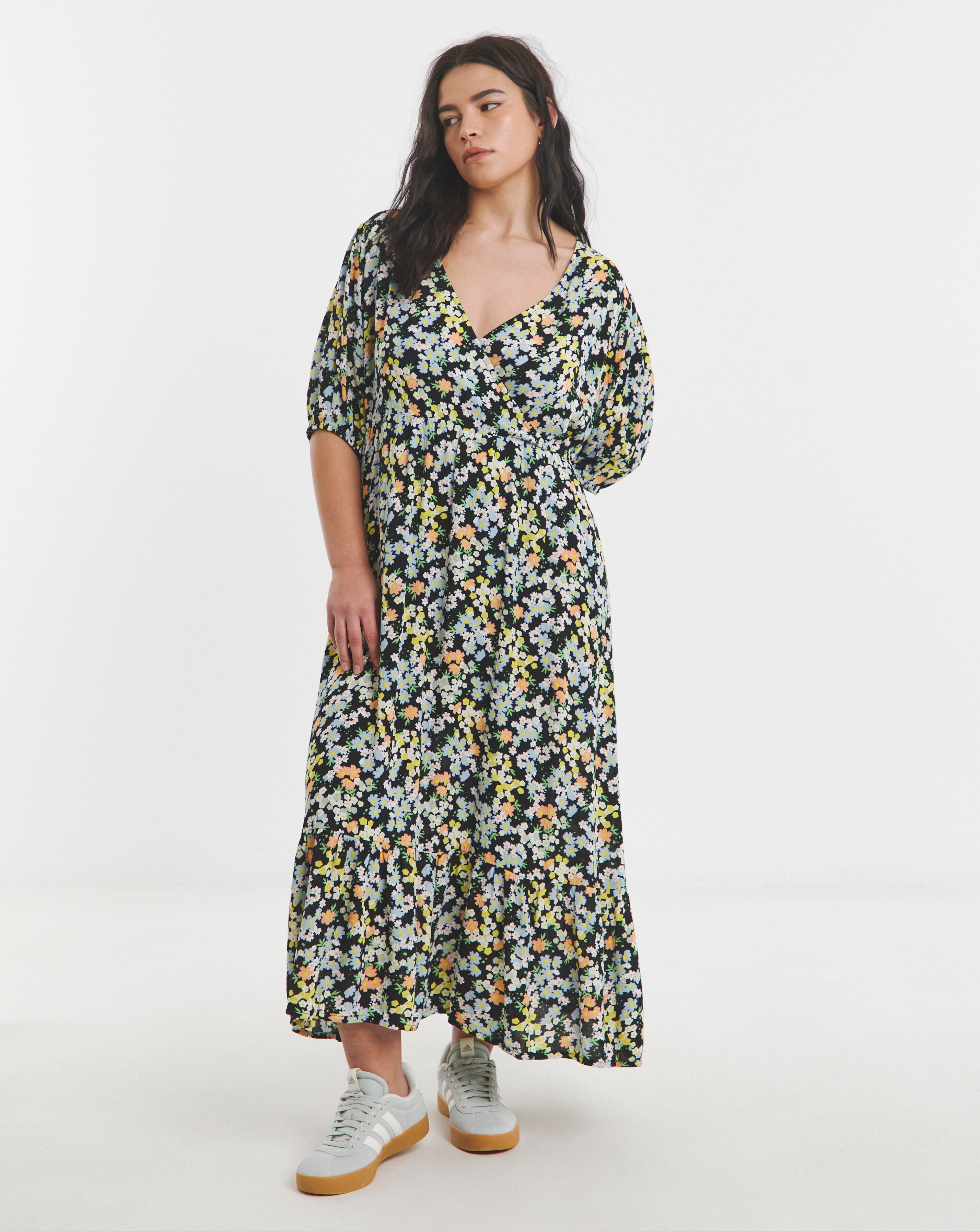 Simply Be Ditsy Print Crinkle Wrap Midi Dress