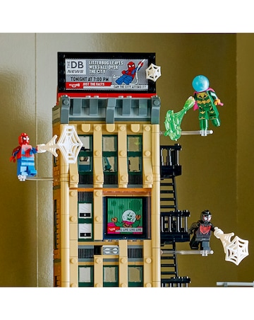 LEGO Marvel Spider-Man vs. Mysterio: The Daily Bugle 76342