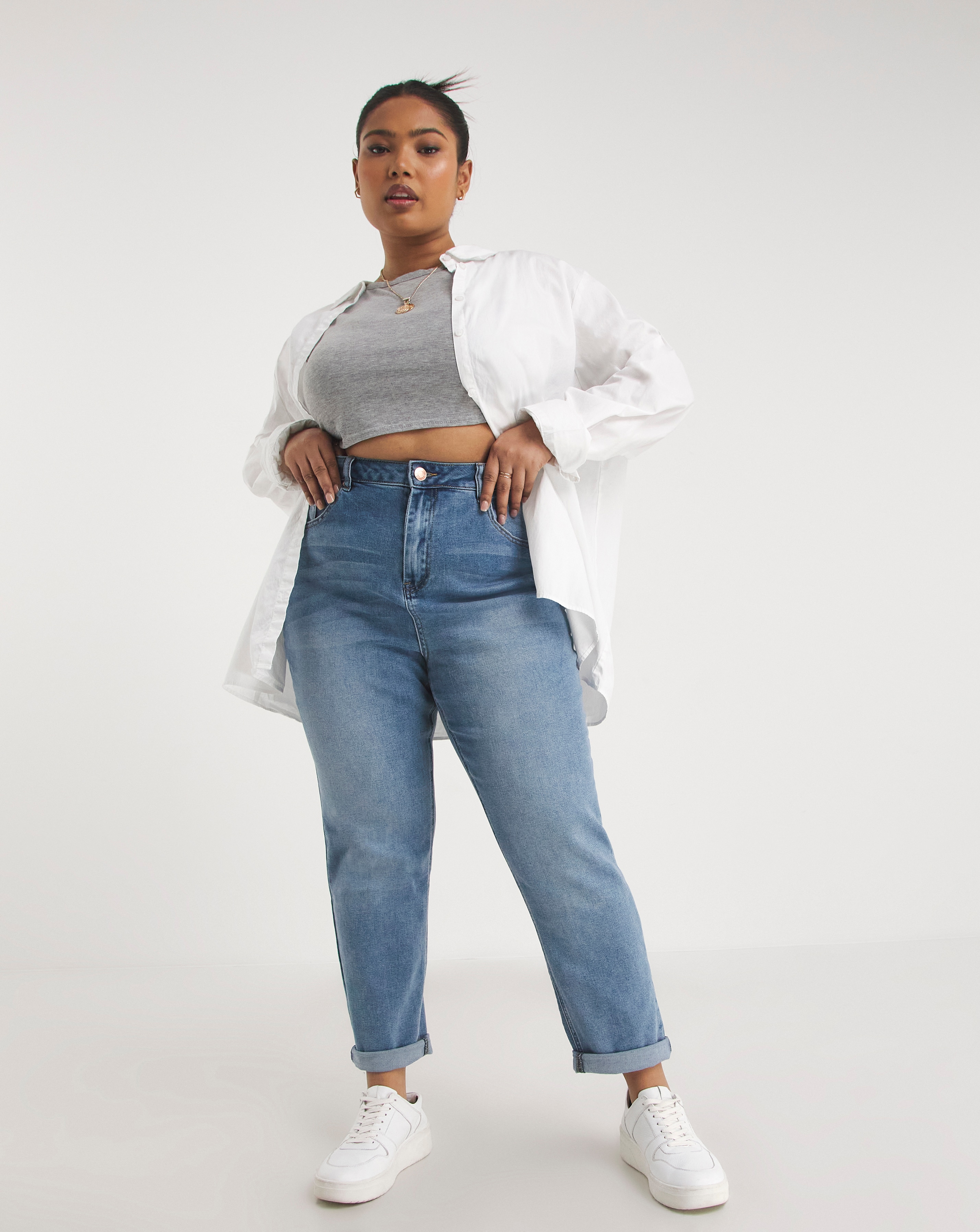 Demi Light Stonewash High Waist Mom Jeans