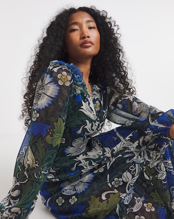 Hope & Ivy Chrysanthemum William Morris Society Dress