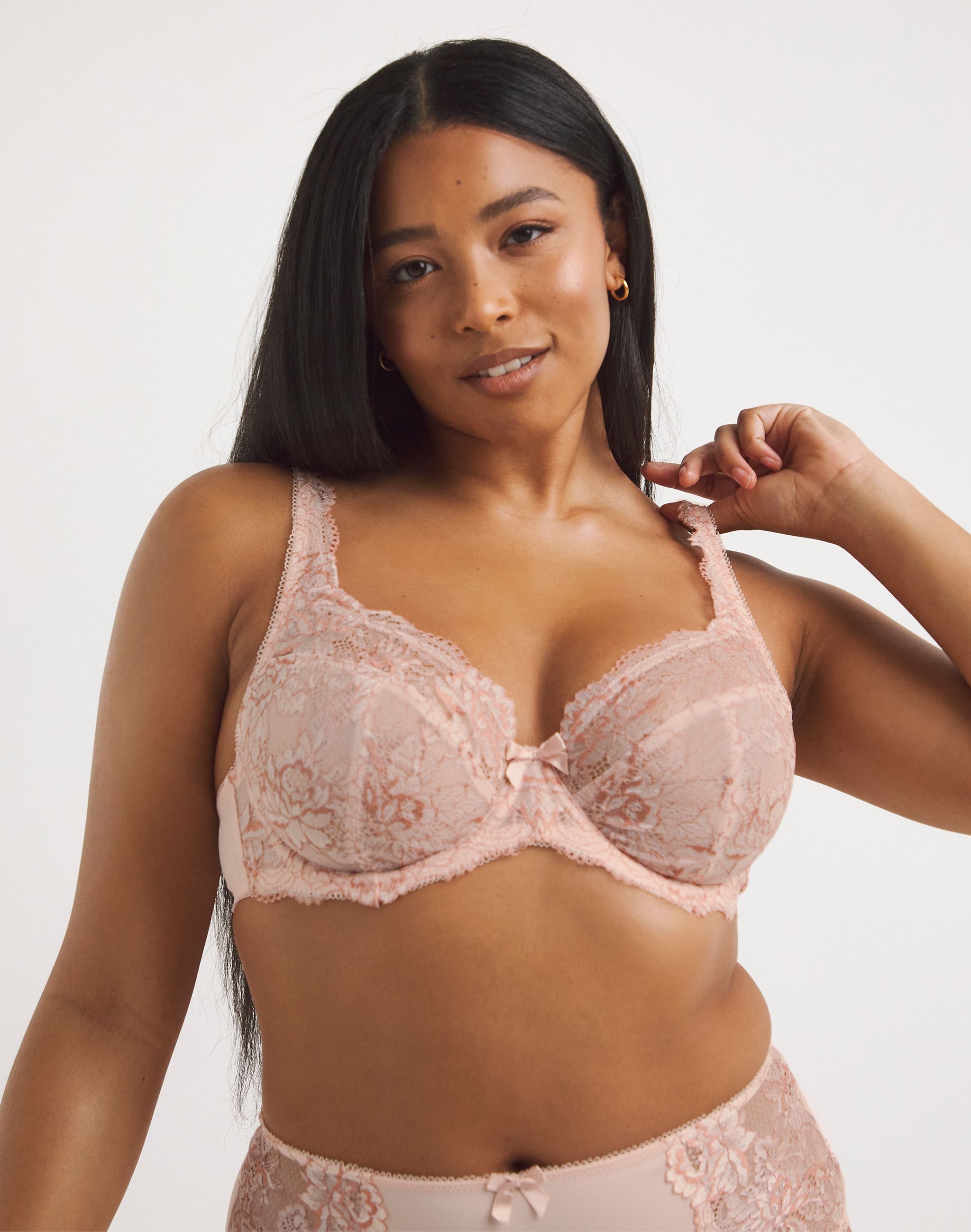 Front view of bra straps