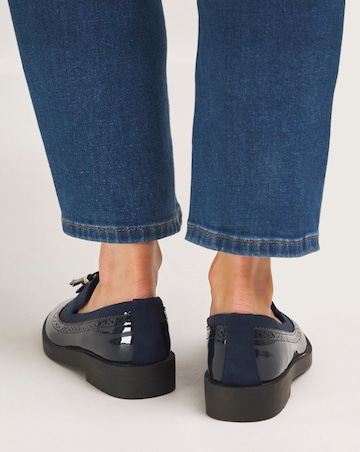 Amy Tassle Trim Loafers - Standard Fit (D)