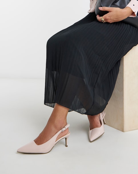 Aspen Pointy Toe Slingback Shoes - Extra Wide Fit (EEE)