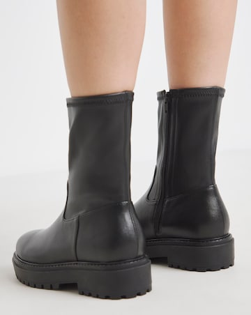 Rosalie Chunky Anle Boots - Wide Fit (E)