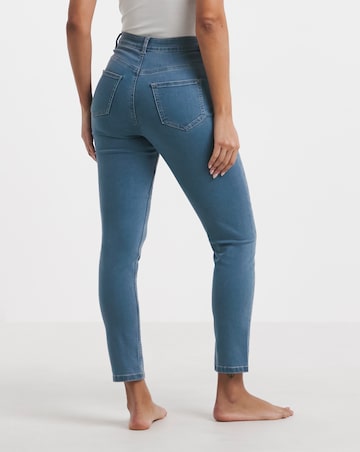 Mid Wash Highwaist Super Stretch Slim Jeans