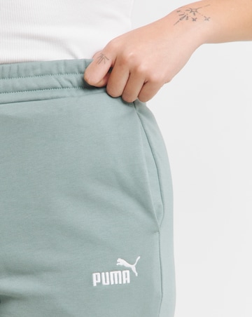 PUMA Essentials Small No.1 Logo 5" High Waist Shorts