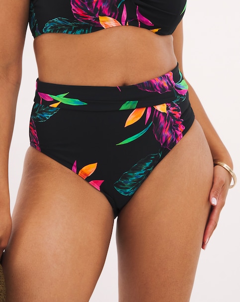 MAGISCULPT Medium Control Fold Over Bikini Brief
