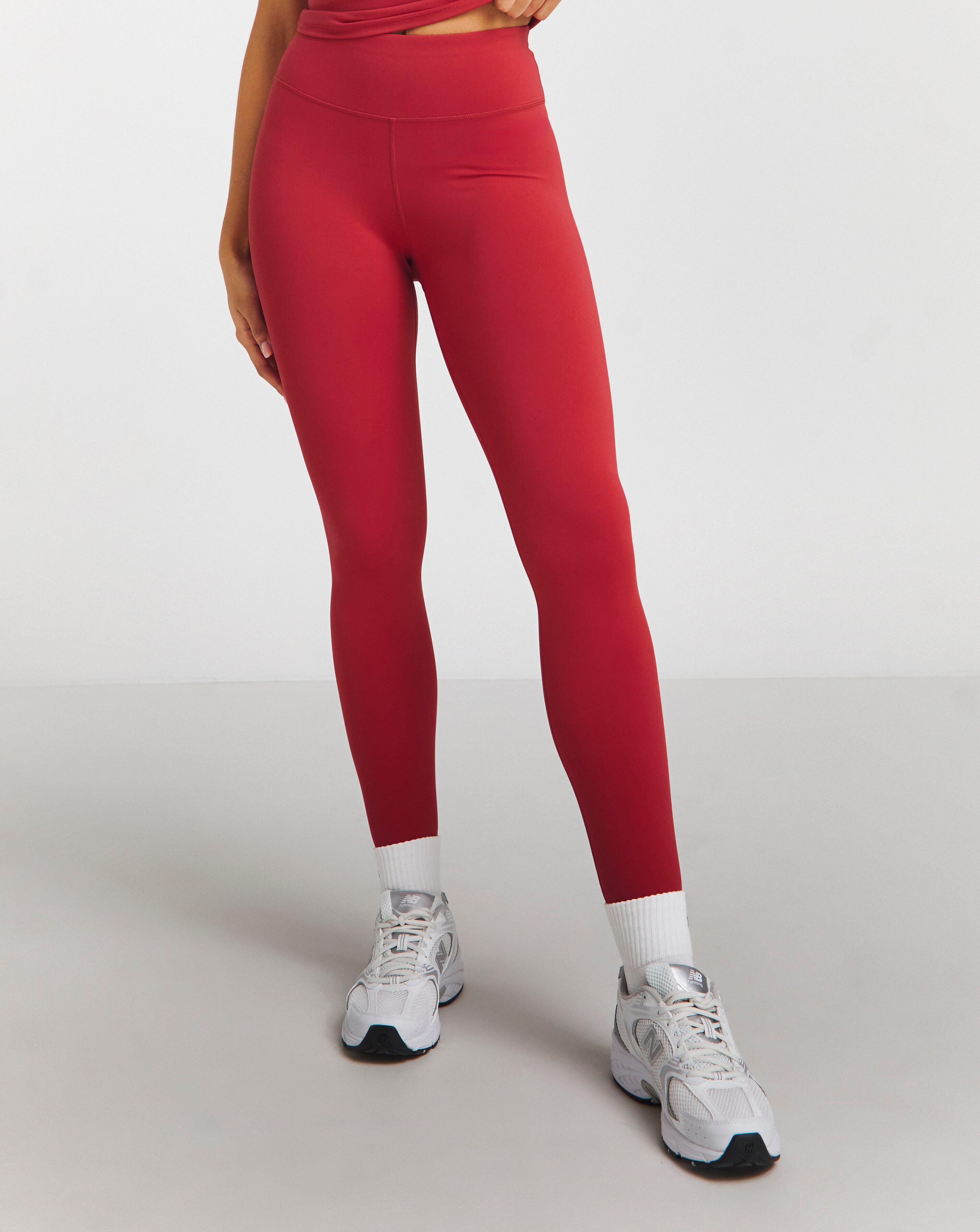 【新品】Nala レギンス　High waist half leggings 新品】Nala レギンス High waist half leggings レディース