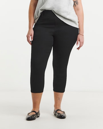 Black Pull On Skinny Crop Jegging