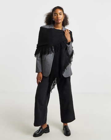 Fringe Detail Wrap Scarf