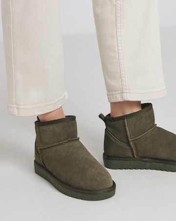 Renna Suede Low Cut Warm Lined Snug Boots Wide E Fit