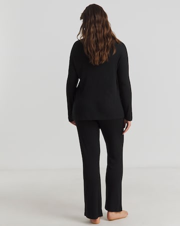 Pretty Secrets Slouchy Ribbed Lounge Set