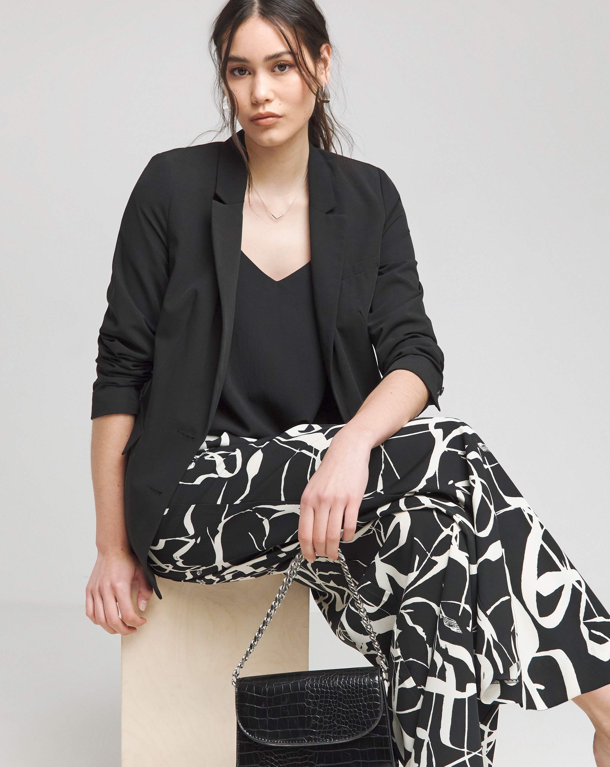 Tailored jacket with print trousers