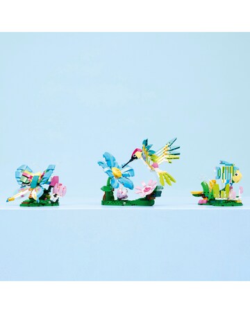 LEGO Creator Wild Animals: Colorful Hummingbird 31384