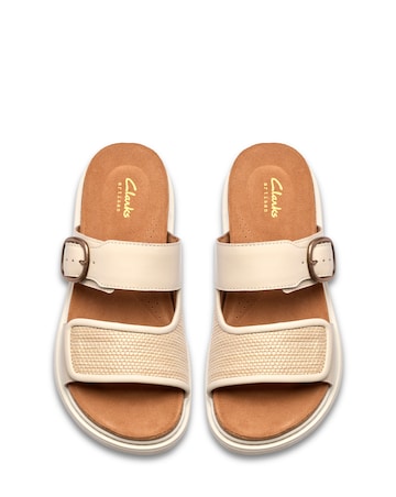 Clarks Cream Leather Arwell Step Sandals - Wide Fit (E)