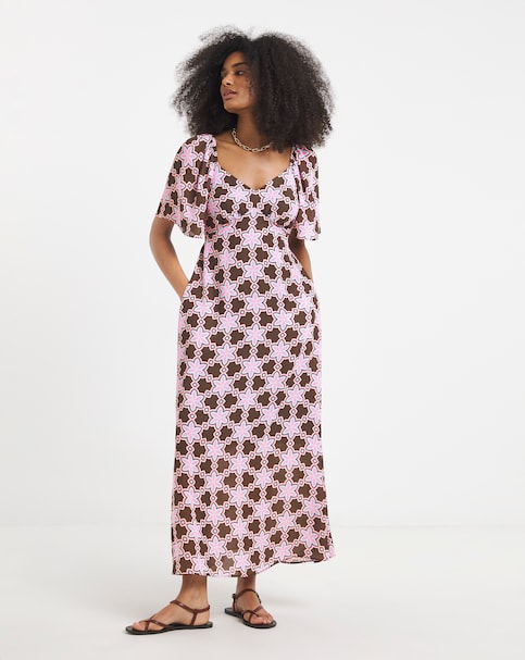 Twisted Wunder Maxi Chiffon Dress