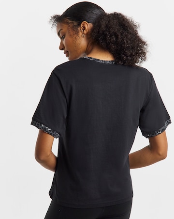 PUMA Essential Animal Relaxed T-Shirt