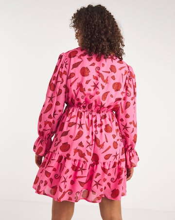 Twisted Wunder Pip Seashell Mini Dress