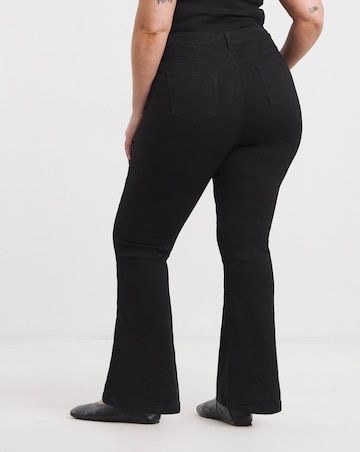 Black Highwaist Super Stretch Flared Jeans