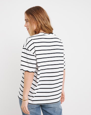 Black & White Stripe Scallop Edge T-Shirt