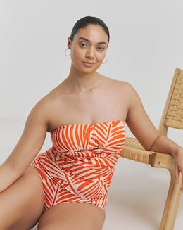 MAGISCULPT Medium Control Bandeau Swimsuit