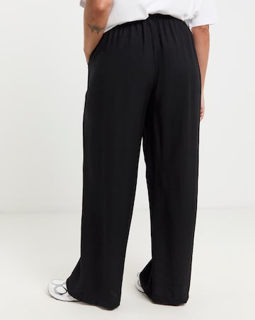 Gym King Signature Woven Trousers
