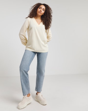 Buttermilk V Neck Long Sleeve Boxy Blouse