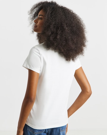 Levi's Perfect Tee Serif