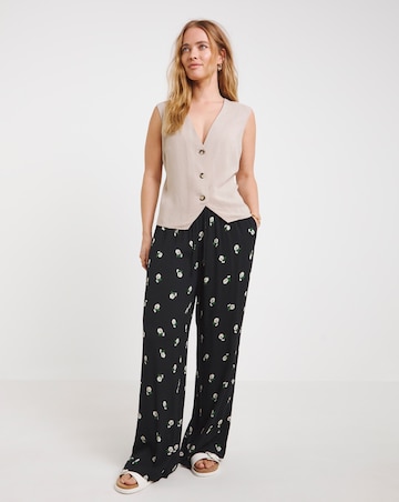 Black Daisy Print Crinkle Wide Leg Trousers